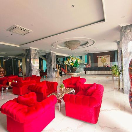Sindoro Hotel Cilacap By Conary Exteriör bild